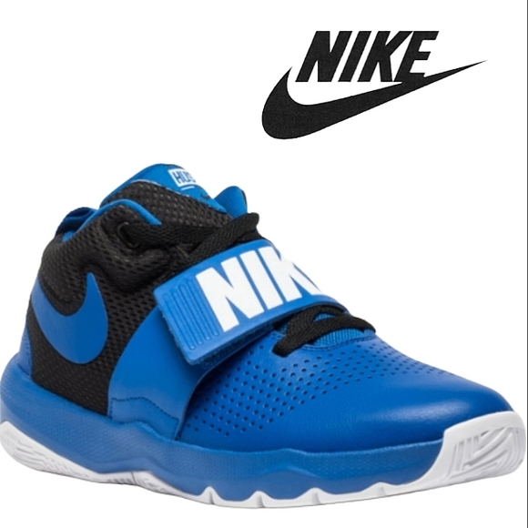 Basketball Nike shoes - Picture 1 of 4